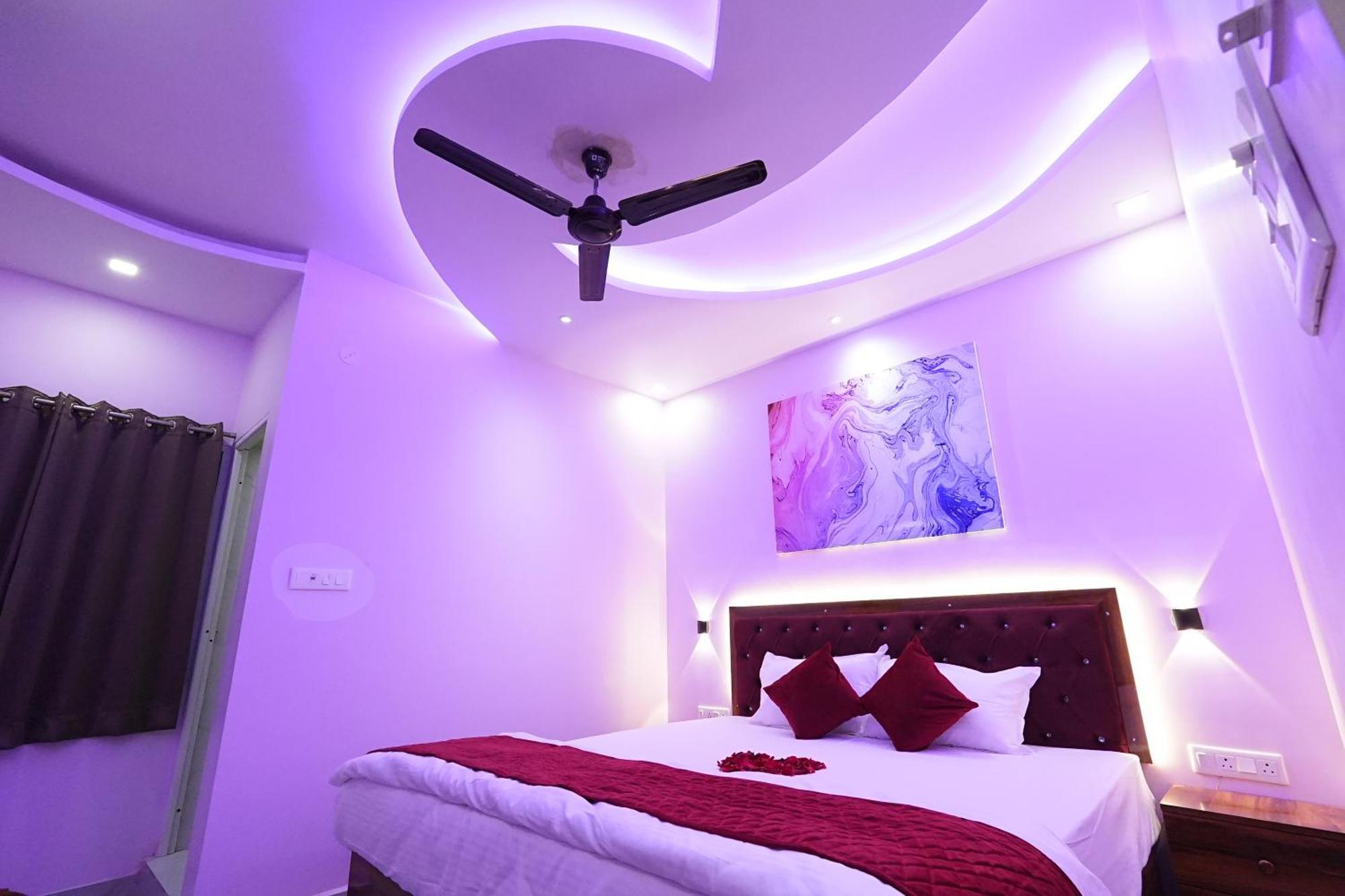 Hotel Rj Патна Экстерьер фото